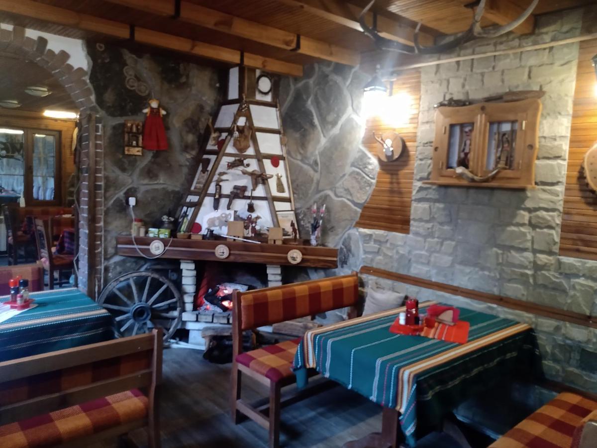 فندق Кръчмъ При Байката Alpin ريباريكا المظهر الخارجي الصورة