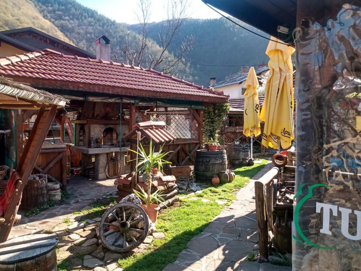 فندق Кръчмъ При Байката Alpin ريباريكا المظهر الخارجي الصورة